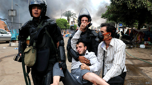 130814084100_egypt_sit_in_nahda_512x288_bbc