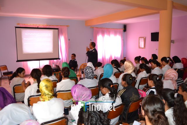 nador0025