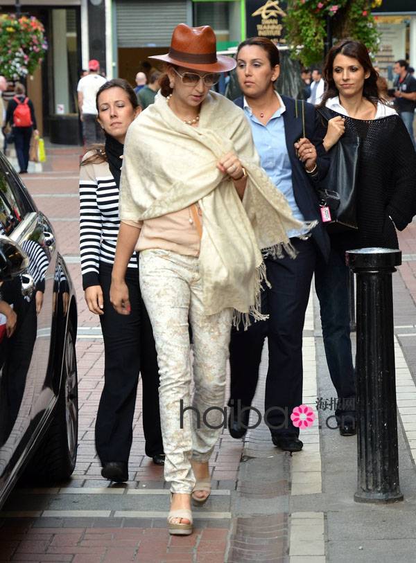 EXCL rota princess lalla salma 040912