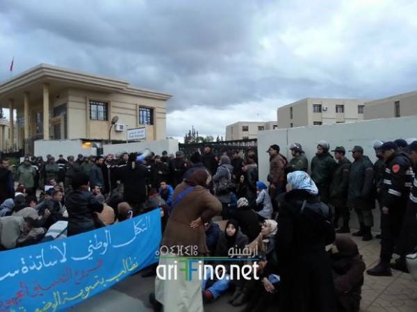 nador0235