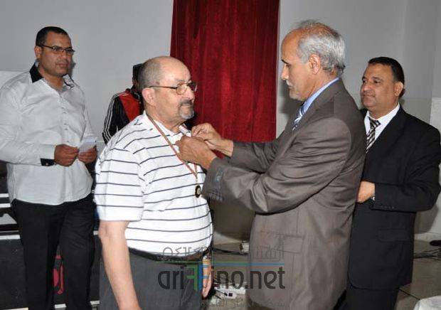 nador0100