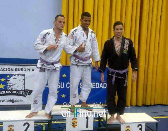 nador0248
