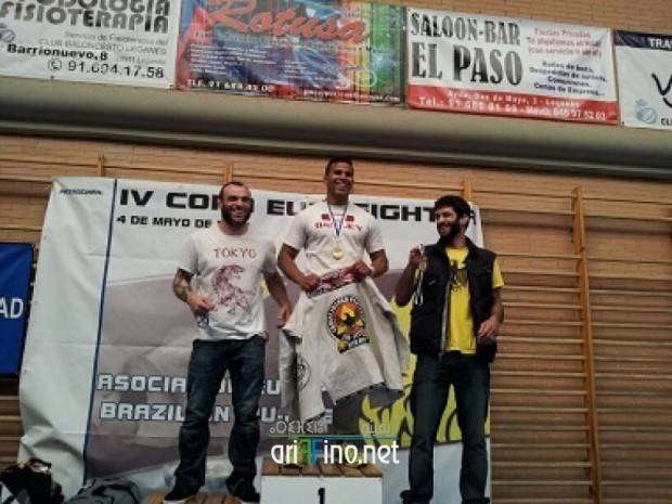 nador0257