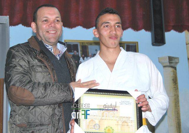 nador0390