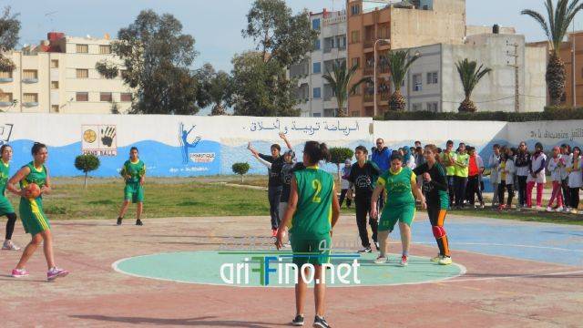 nador4943