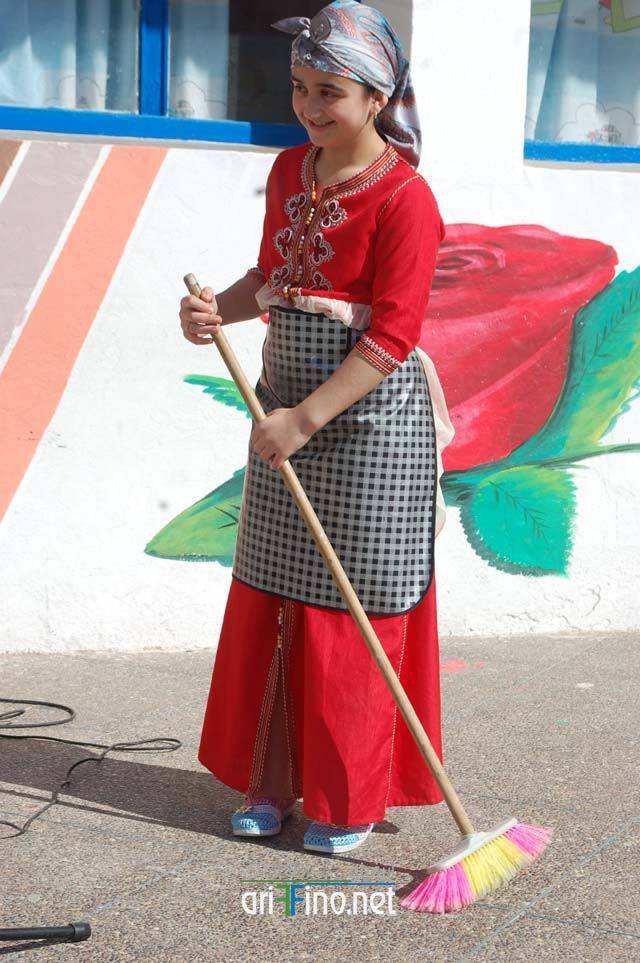 nador5579