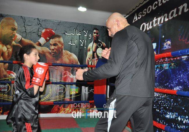 nador0100