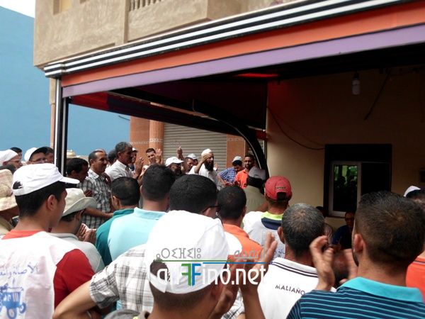 nador075