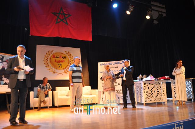 nador180