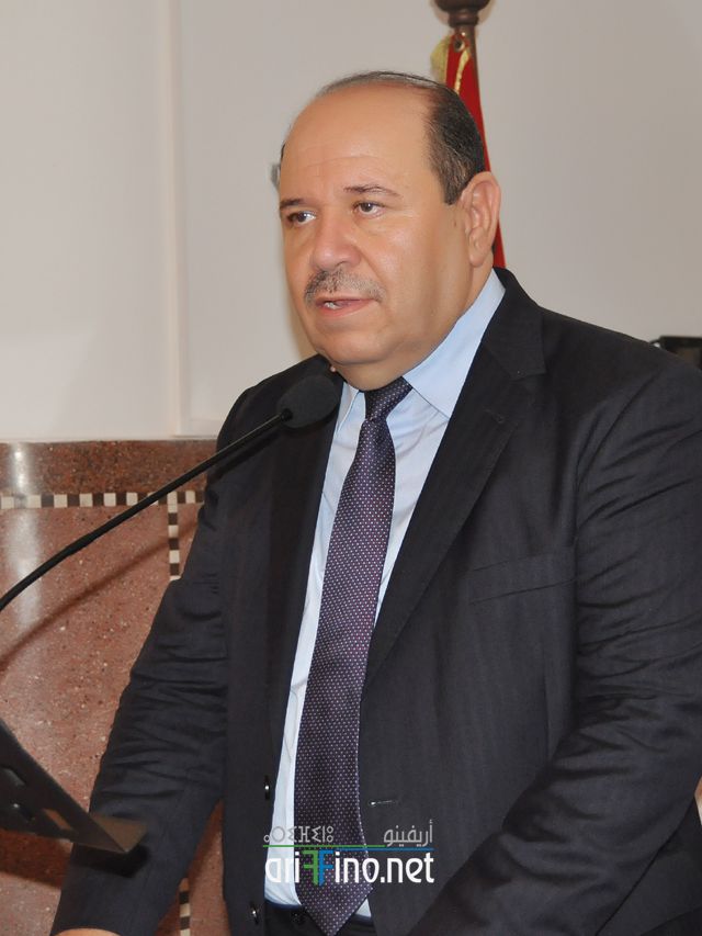 nador380