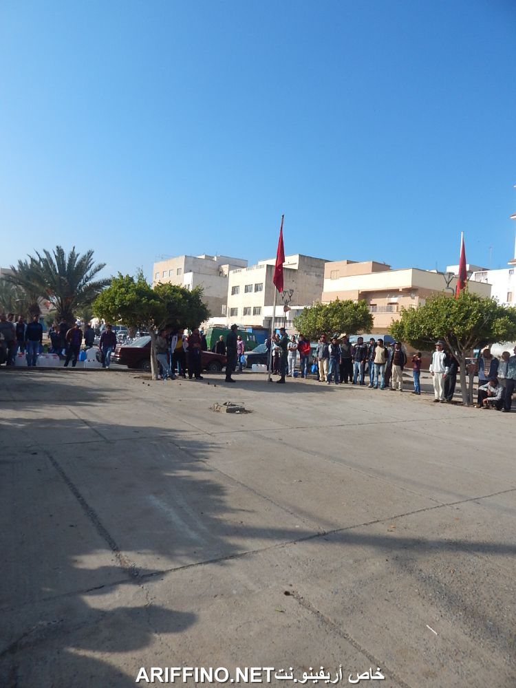 nador2300