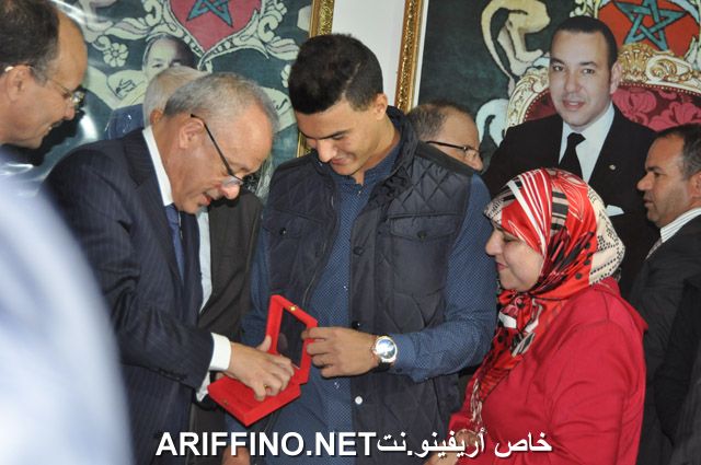nador2415