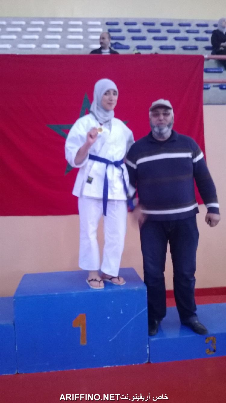 nador4163
