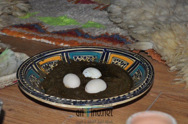 64 (نسخ)
