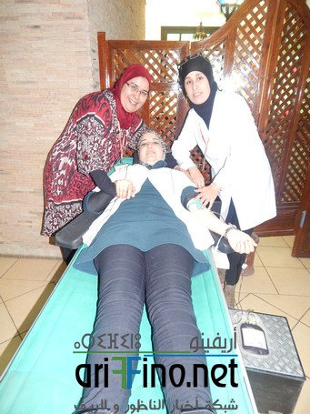 الأساتذة +تحاقن الدم 077 (Copier)