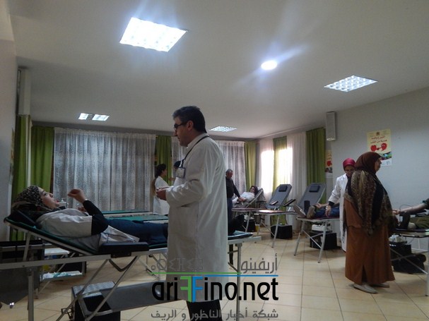 الأساتذة +تحاقن الدم 085 (Copier)