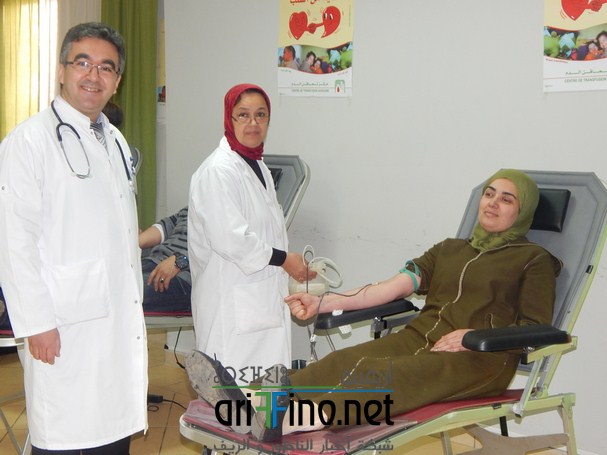 الأساتذة +تحاقن الدم 092 (Copier)